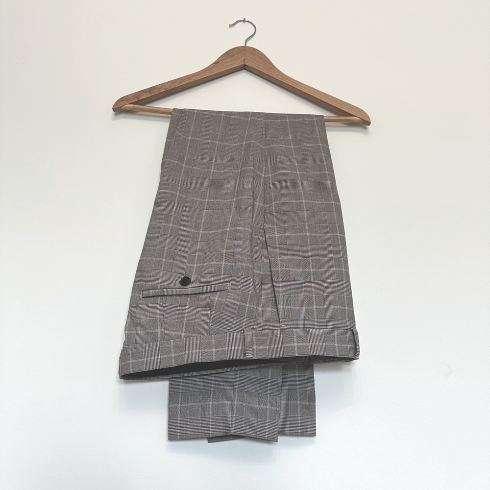 H&M skinny fit trousers plaid size 33R.